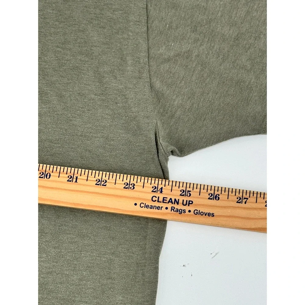 Levi's Graphic T-Shirt Mens 2XL Olive Green Geometric Batwing‎ Logo Tee